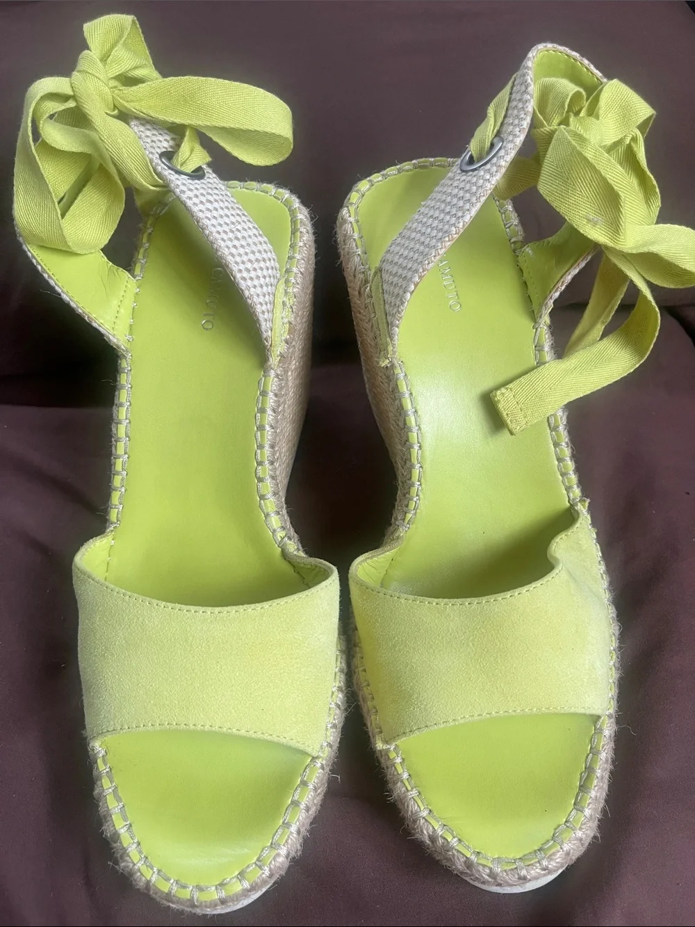 Vince Camuto eye catching